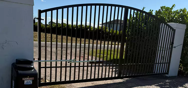 Driveway Fence Repair Keystone